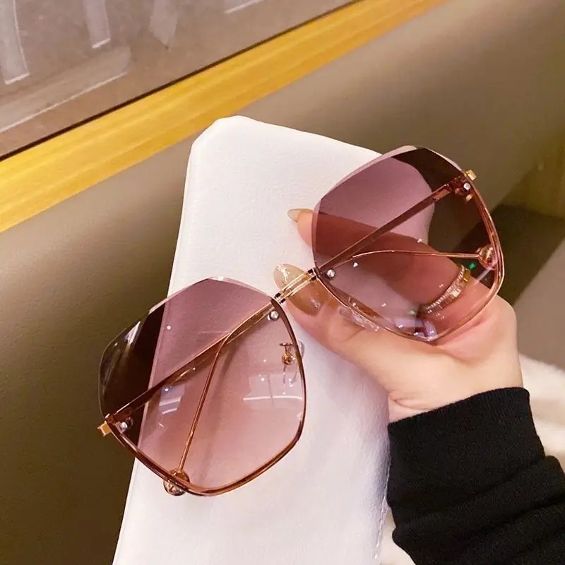 Brand Design Fashion New Polyg - Designer Sunglasses 评论和价格